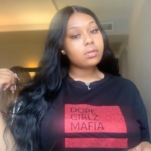 Meet your Posher, Tia